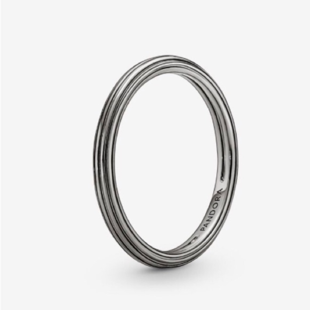 Black Pandora ME Ring